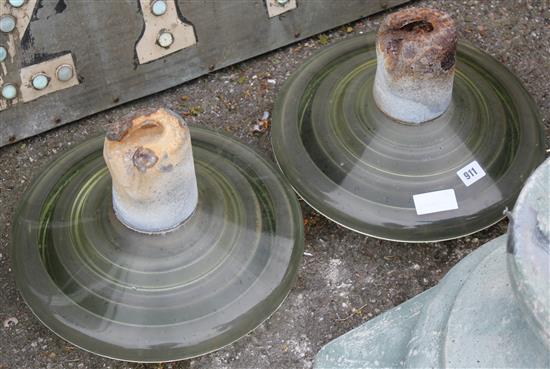 Pair glass tops(-)